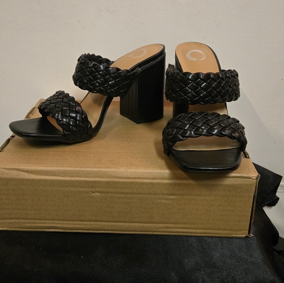 Journee MELISSA Black Braided Women's Heels - Picture 1 of 8